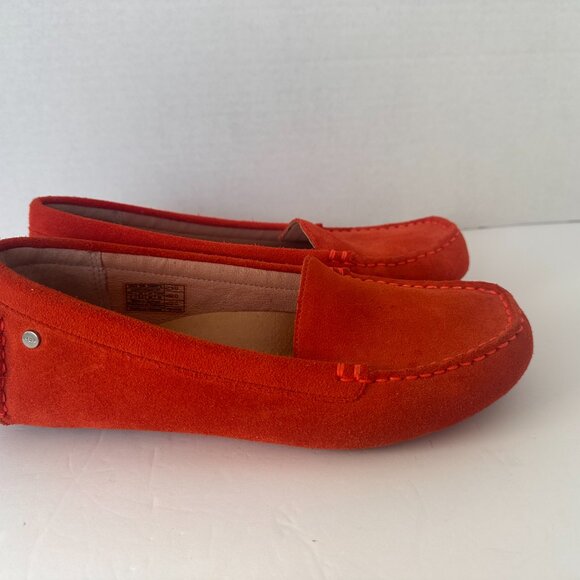UGG Suede Milana Slip On Flats Loafers, size 7 - Picture 2 of 6